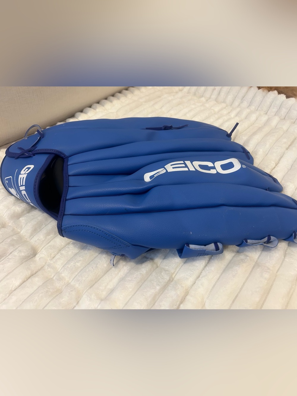 Giant 2016 All Star and Home Run Derby baseball glove